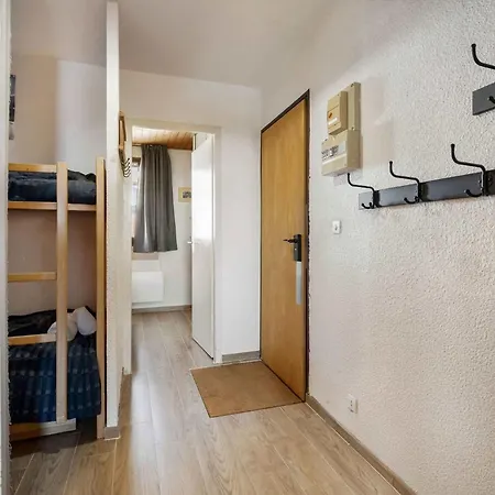 Chalet-style View Flat アパート *